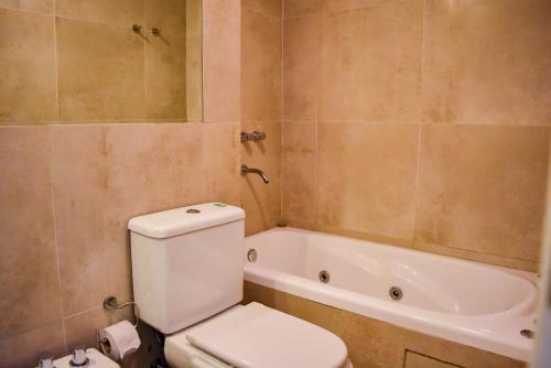 Ένα μπάνιο στο Bnb Loft