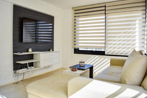 Χώρος καθιστικού στο Bnb Loft