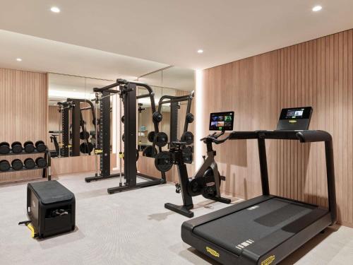 Fitness centrum a/nebo fitness zařízení v ubytování The Clarence Hotel Sydney