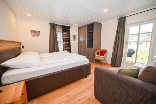 Chalet Skilift - Lake View by All in One Apartments incl SUMMER CARD