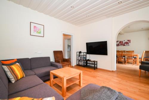 Chalet Skilift - Lake View by All in One Apartments incl SUMMER CARD