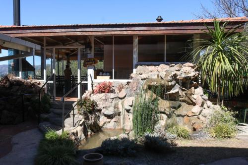 Το κτήριο όπου στεγάζεται  το διαμέρισμα