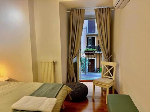 Modern Flat in Historic Rome Center