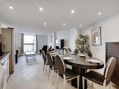 Appartement in the heart of Paris Opera