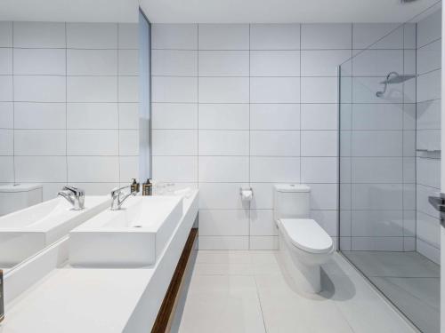 Koupelna v ubytování Mercure Melbourne Caroline Springs