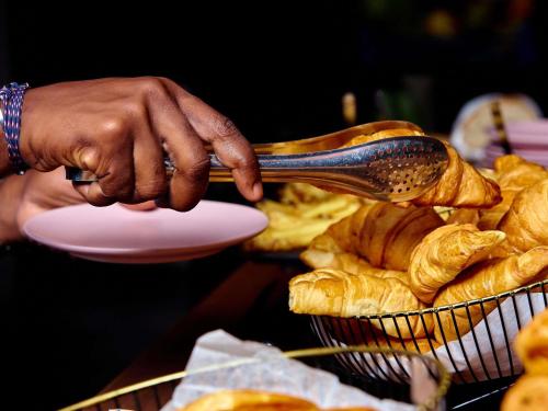 Hrana v oz. blizu hotela