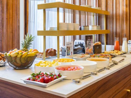 Jídlo v hotelu nebo okolí