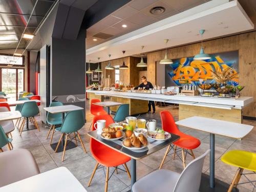 Φαγητό σε αυτό το ξενοδοχείο ή κάπου εκεί κοντά