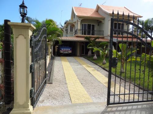 Fotografie z fotogalerie ubytování Beau seaside villa v destinaci Flic-en-Flac