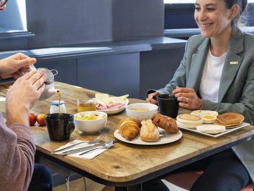 Φαγητό σε αυτό το ξενοδοχείο ή κάπου εκεί κοντά