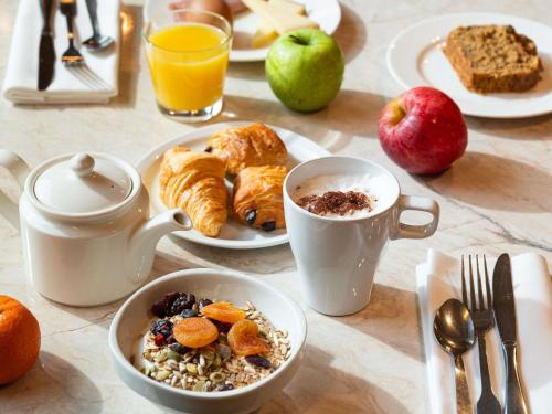 Jídlo v hotelu nebo okolí