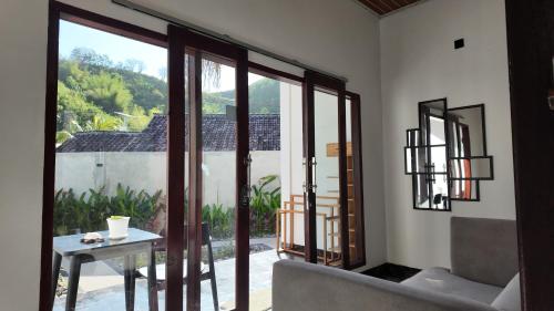 Photo de la galerie de l'établissement Light Star Kuta Lombok, à Kuta Lombok