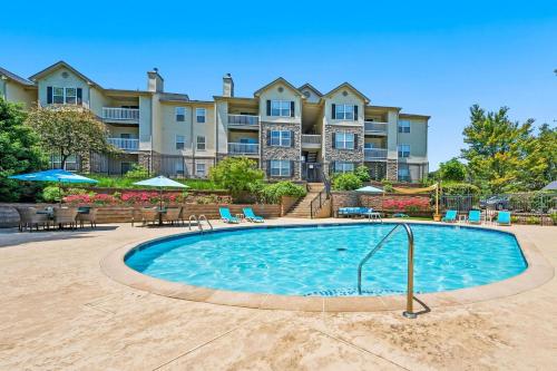 Πισίνα στο ή κοντά στο Landing Beautiful 2BD Gym Clubhouse