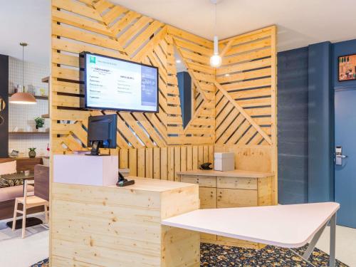 Μια τηλεόραση ή/και κέντρο ψυχαγωγίας στο ibis Styles Paris Gare de l'Est TGV