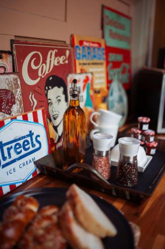 Φαγητό σε αυτή η παραθεριστική κατοικία ή κάπου εκεί κοντά