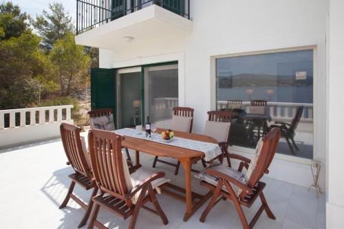 Balkoni atau teres di Villa Perun