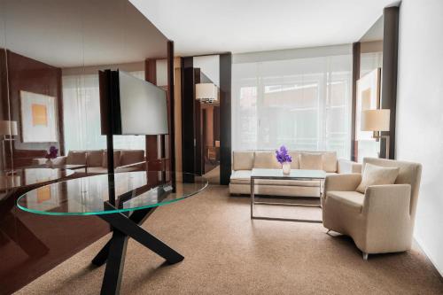 Grand Hyatt Berlin photo 80