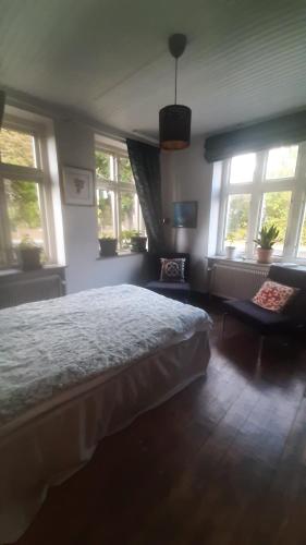 Ένα ή περισσότερα κρεβάτια σε δωμάτιο στο Strandhgårdens BBB rum 1