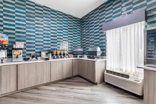 Nápoje v ubytování Brentwood Suites Nashville, an Ascend Collection Hotel