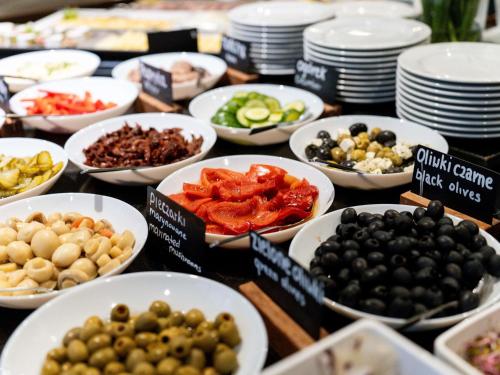 Jídlo v hotelu nebo okolí