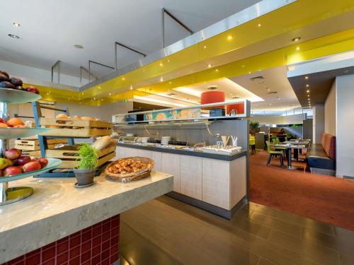 Jídlo v hotelu nebo okolí