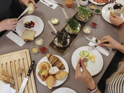 Jídlo v hotelu nebo okolí