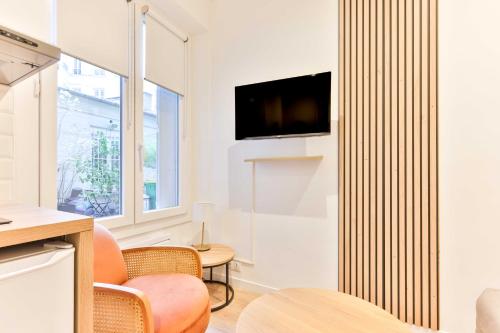 Modern deluxe studio in the heart of Paris