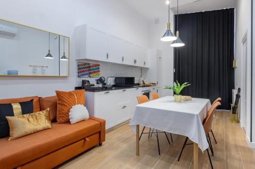 Central and luxury apartament in Madrid 2 rooms 2 bathrooms