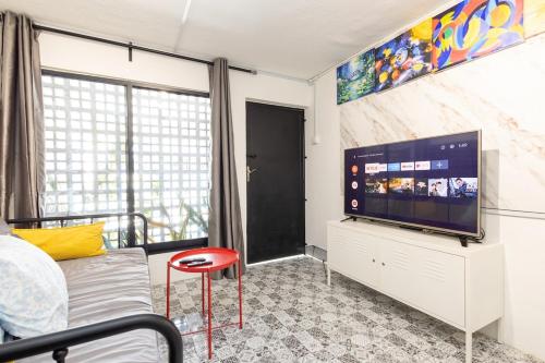 Casa Celia - Pet allowed private parking studio