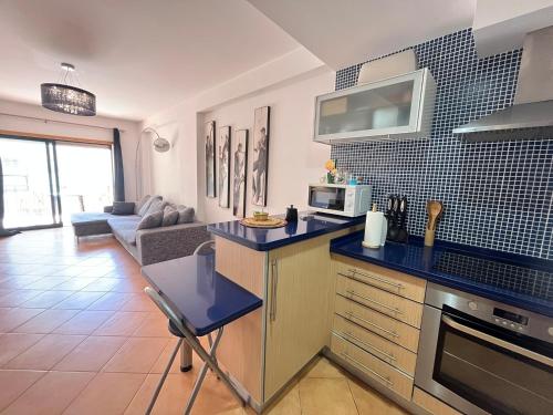 Ocean Terrace Seaview Apartment