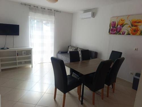 Apartment HOLIDAY