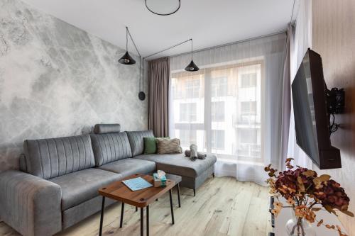 TINY & KLEINE Kilińskiego 17B - 2xTv, PlayStation, Pralko-Suszarka