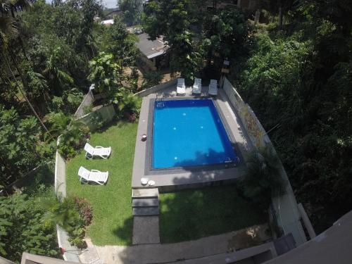 Πισίνα στο ή κοντά στο Kandy Backpackers Hostel