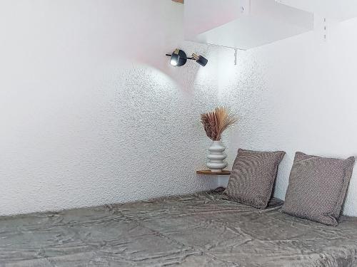 Apartment Cimes de Caron 1603 by Interhome