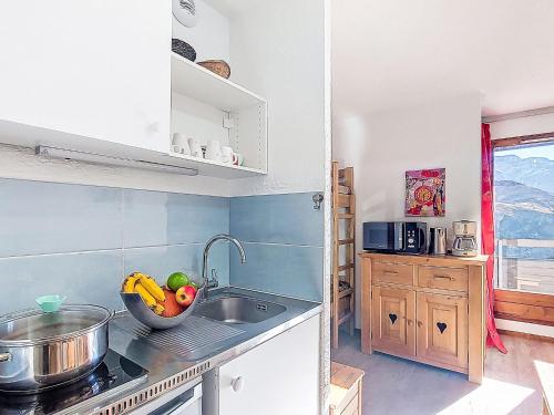 Apartment Cimes de Caron 1603 by Interhome