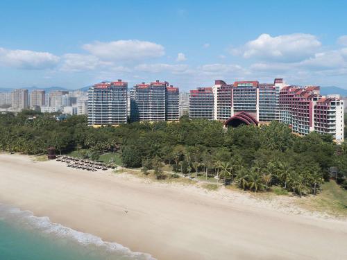 Peisaj natural din apropierea acestui hotel