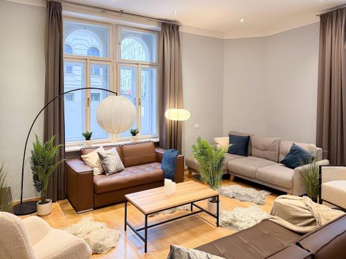 120 m2 Tomas Garrigue Masaryk 3BDR Apartment