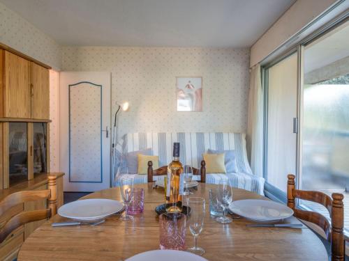 Apartment Eugénie-3 by Interhome