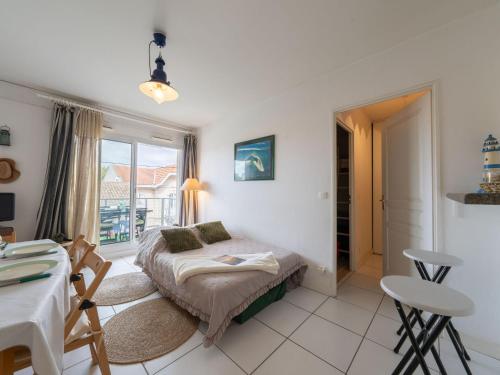 Apartment Les Oyats by Interhome