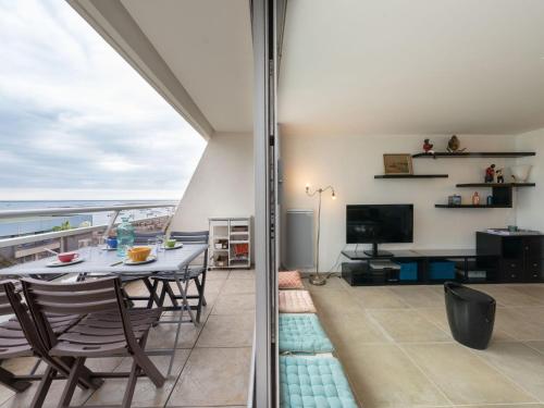 Apartment Les Huniers-4 by Interhome