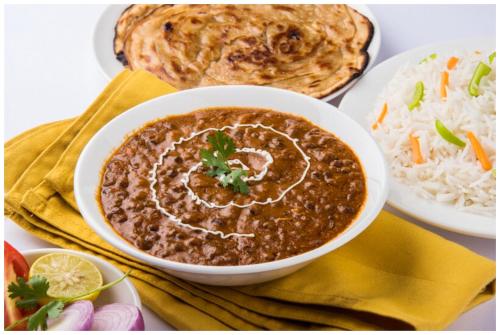 Jídlo v hotelu nebo okolí