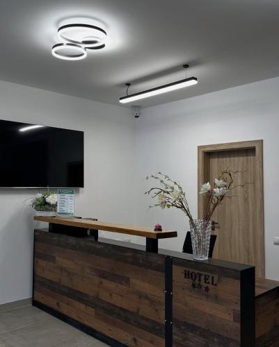 TV a/nebo společenská místnost v ubytování Агро Готель