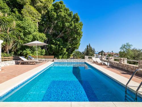 Modern private Suite at fantastic villa near Fuengirola