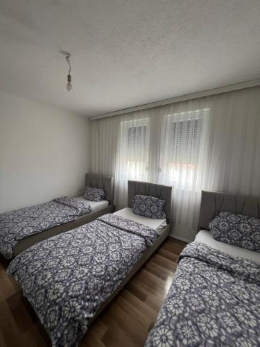 Fotografie z fotogalerie ubytování Eni zeka v destinaci Kosovo Polje