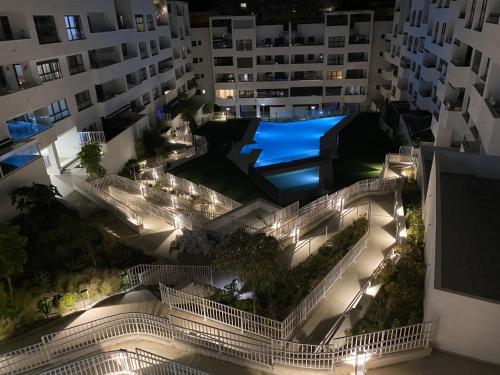 2 Bed Flat - Sleeps 4 - Pool - Parking - Wifi