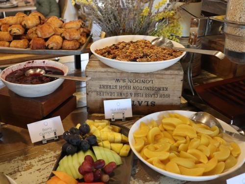 Φαγητό σε αυτό το ξενοδοχείο ή κάπου εκεί κοντά