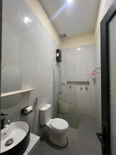 Ένα μπάνιο στο Villa Indah