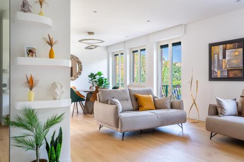 iFlat New AmoR Colosseum Suites