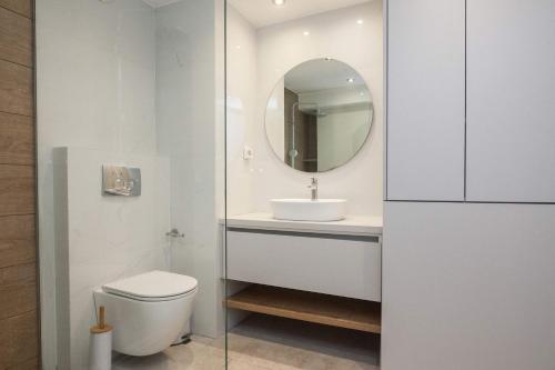 Fresh Modern 1 Bd Apt in Quiet Agia Paraskevi