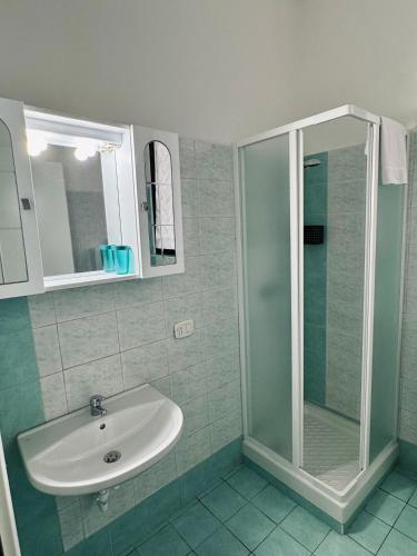 Aparthotel Dergano 2 & 4 near metro stop